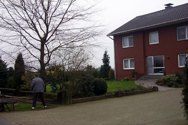 Ein schner, gepflegter Vorgarten