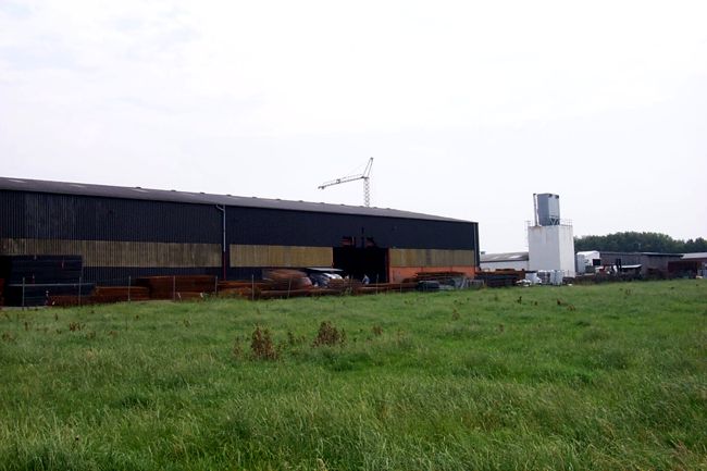 Die Rckseite einer groen Lagerhalle